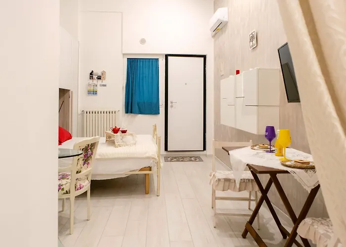 Flower's House 24 - - *